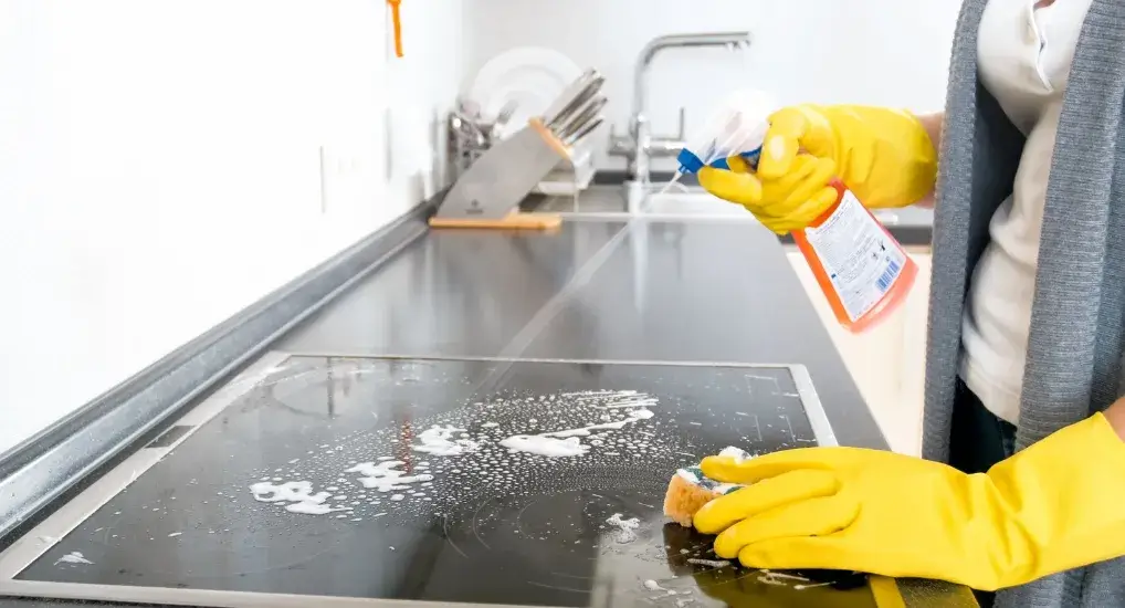 Cleaning Tips & Insights for Effective Kitchen Surface Cleaning