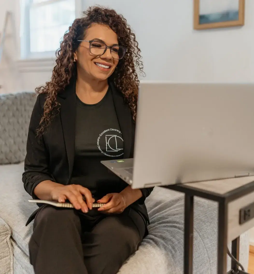 Founder of a local cleaning company in Charleston working on personalized cleaning solutions for clients